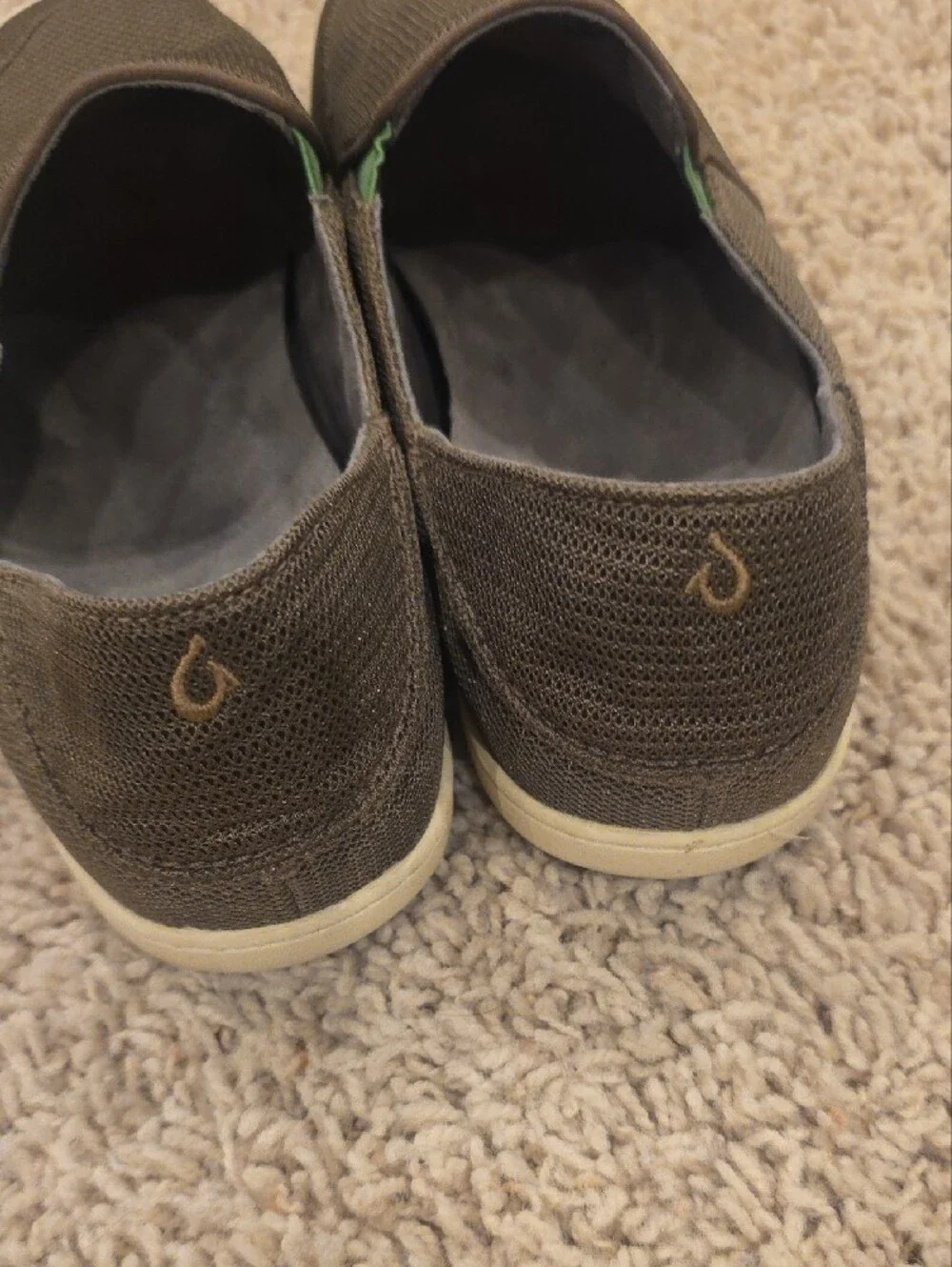 OluKai excellent casual